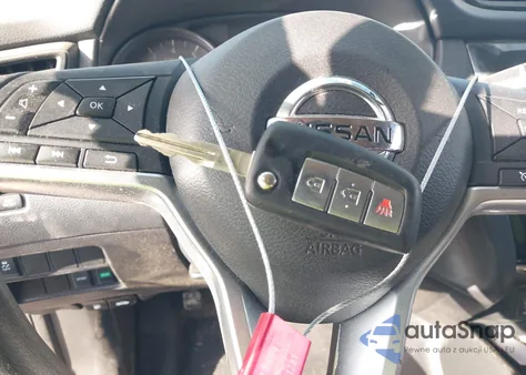 2017 Nissan Rogue S z USA, uszkodzony, nr VIN JN8AT2MT8HW147966